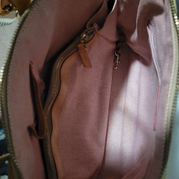 Dooney & Bourke Beige Satchel - Picture 3 of 14